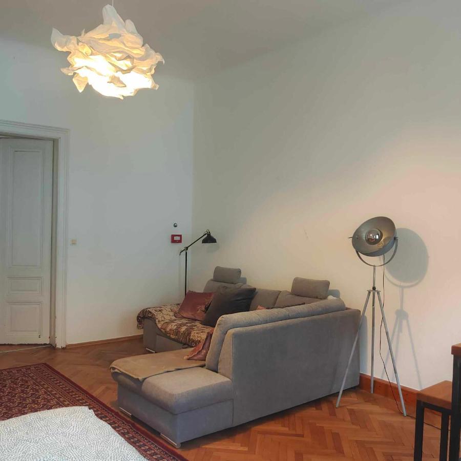 Large 4 Room Apartment In The Center Of Wien Ngoại thất bức ảnh