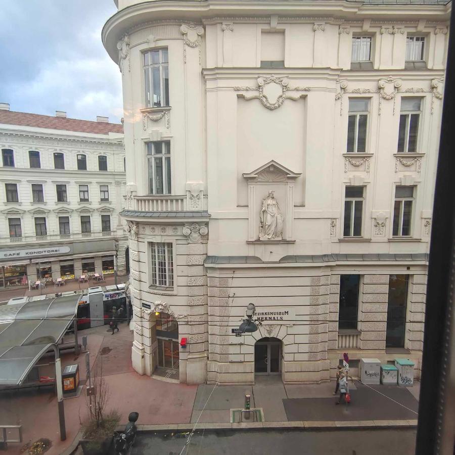 Large 4 Room Apartment In The Center Of Wien Ngoại thất bức ảnh